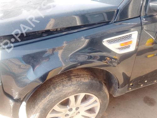 Used Left front fenders LAND ROVER FREELANDER 2 (L359) [2006-2015]  29800646