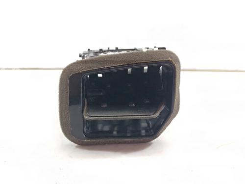 Air vent NISSAN QASHQAI II (J11, J11_)  | BP26034510I21 