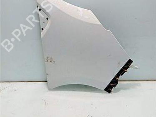 right-front-fenders-renault-trafic-iii-van-fg_-2014-38521190 main image