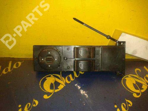 Used Right front window switch Right front window switch FORD FOCUS III 1.6 TDCi (95 hp) 5298266 5298266