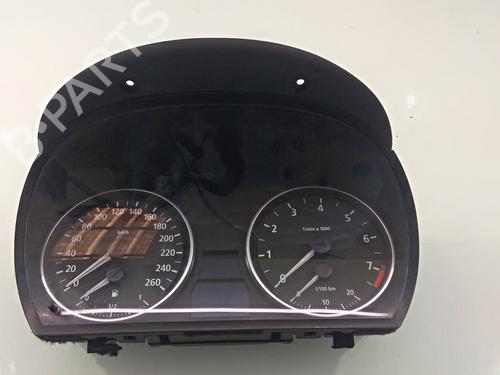 Used Instrument cluster BMW 3 (E90) [2004-2012]  17047667