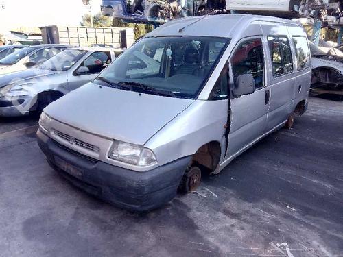 Høyre bak utvendig håndtak FIAT SCUDO Bus (220_)  | BP6713075C130 