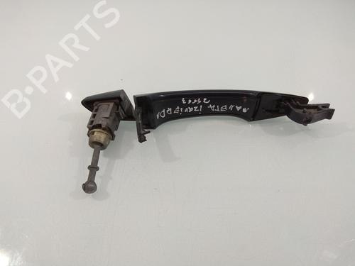 Front left exterior door handle PEUGEOT 308 II (LB_, LP_, LW_, LH_, L3_) 1.6 HDi / BlueHDi 115 | BP13529468C128 