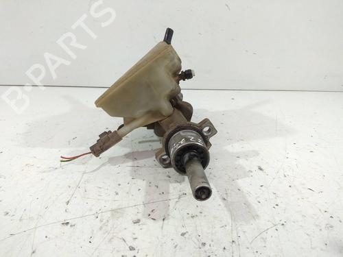 Used Brake master cylinder PEUGEOT 307 CC (3B) [2003-2009]  8114181