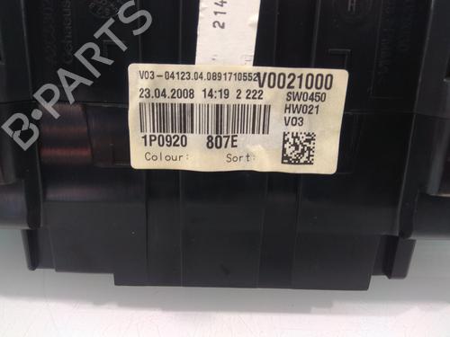 Instrument cluster SEAT LEON (1P1)  | BP10506610C47 