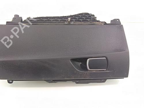 Used Glove box BMW 1 (F20) 116 d (116 hp) 22612771