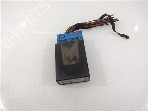 electronic-module-bmw-3-e90-61358369473-control-de-limpia-2004-2005-2006-2007-2008-2009-2010-2011-2012-13528124 main image