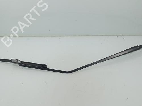 Used Front windshield wiper arm RENAULT CAPTUR II (HF_) [2020-2025]  31144082