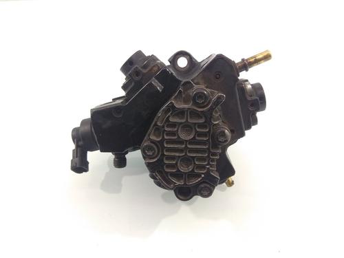 Used Injection pump RENAULT TRAFIC II Van (FL) [2001-2025]  9620436