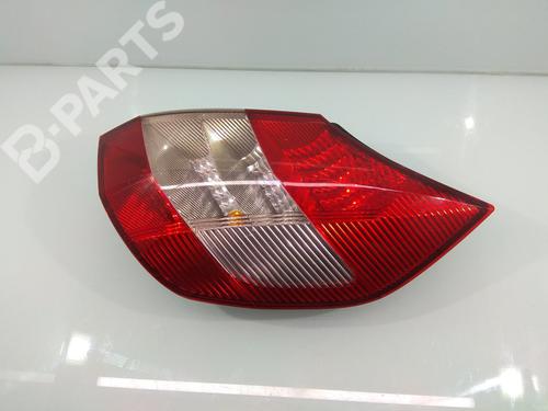 Used Right taillight RENAULT SCÉNIC II (JM0/1_) 1.9 dCi (JM0G, JM12, JM1G, JM2C) (120 hp) 10184211