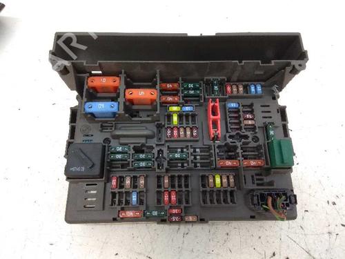 Used Fuse box BMW 3 Coupe (E92) 330 d (245 hp) 5308152