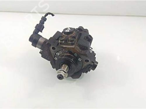 injection-pump-hyundai-i30-estate-fd-16-crdi-331002a410-bosch-0445010124-2007-2008-2009-2010-2011-2012-16673096 main image