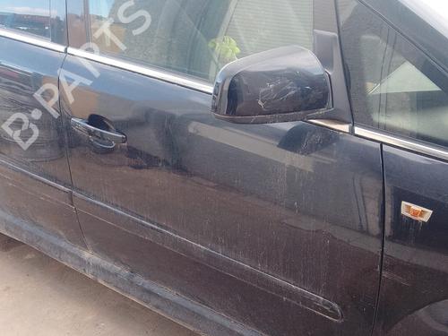 Used Right front door OPEL ZAFIRA / ZAFIRA FAMILY B (A05) [2005-2019]  30469410