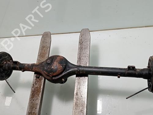 Essieu arrière SUZUKI SAMURAI Closed Off-Road Vehicle (SJ_) [1984-2004]  31858747