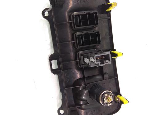 Switch TOYOTA LAND CRUISER PRADO (_J12_) 3.0 D-4D (KDJ120, KDJ125) | BP13561326I30 