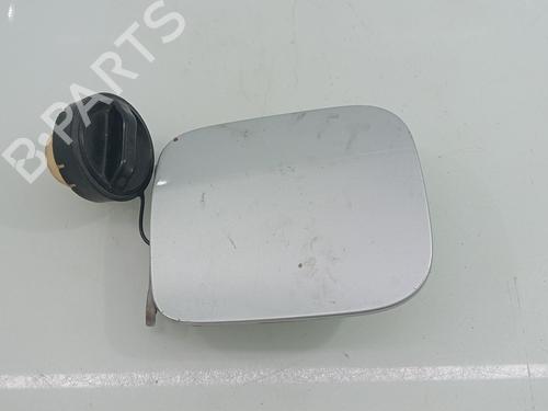 Used Fuel flap TOYOTA RAV 4 II (_A2_) [2000-2005]  29194511