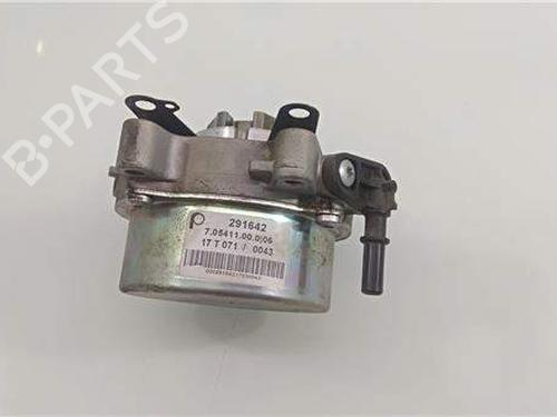Vacuum pump MASERATI QUATTROPORTE VI 3.0 S Q4 | BP38520126M80 - Image 4