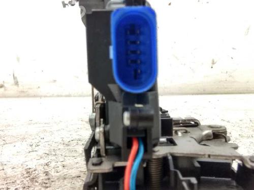 Front left lock SKODA OCTAVIA II (1Z3) 1.9 TDI | BP5302930C98 