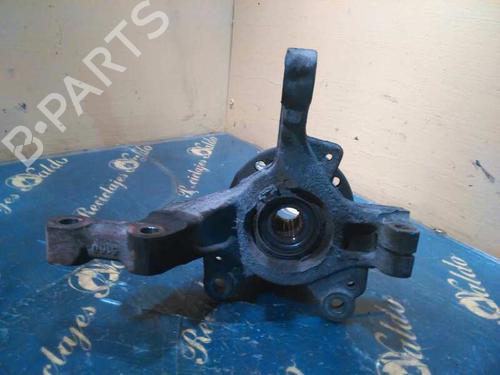 Used Right front steering knuckle RENAULT CLIO III (BR0/1, CR0/1) [2005-2014]  5290618