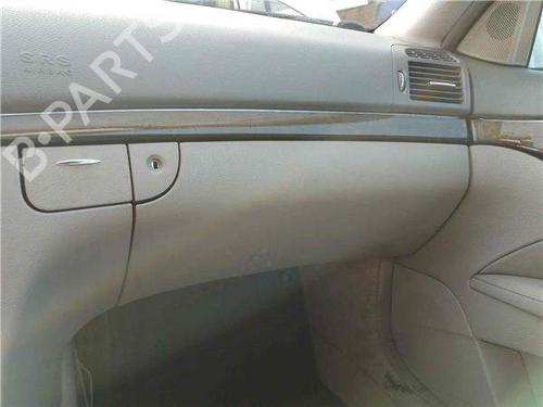 Used Glove box Glove box 38519702 38519702