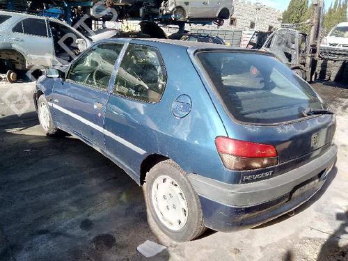 Left headlight PEUGEOT 306 Hatchback (7A, 7C, N3, N5) 1.9 D | BP6867825C28 