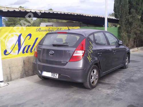 Used Parts HYUNDAI i30 (FD)  1.6 CRDi  686045