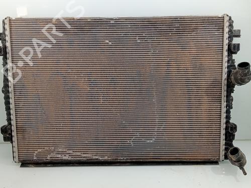 Used Water radiator VW TIGUAN ALLSPACE (BW2, BJ2) [2017-2025]  28196431