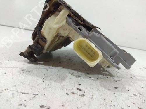 Front left lock VW PASSAT B6 (3C2) 2.0 TDI | BP8309489C98 