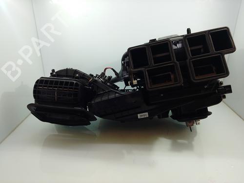 Used Heater matrix box MERCEDES-BENZ A-CLASS Saloon (V177) A 200 (177.187) (163 hp) 26643454