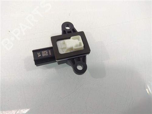 Electronic sensor JAGUAR F-TYPE Convertible (X152) 2.0 Ti4 | BP13539750M84 - Image 5