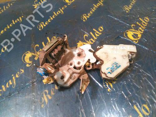 Used Rear left lock NISSAN TERRANO II (R20) 2.7 TDi 4WD (125 hp) 5305000