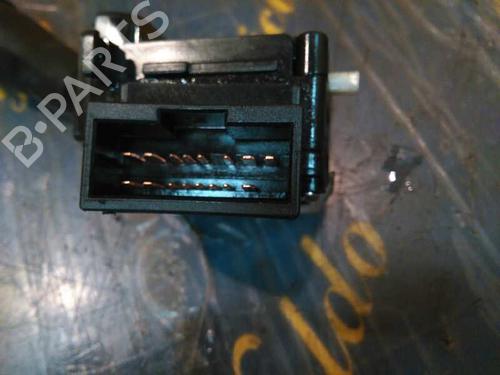 Headlight switch HYUNDAI SANTA FÉ I (SM) 2.0 CRDi | BP5290666I24 