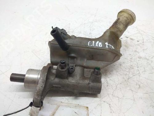Used Brake master cylinder RENAULT CLIO III (BR0/1, CR0/1) [2005-2014]  5701818