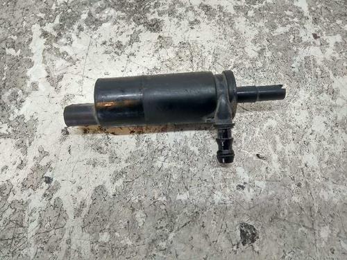 Used Washer pump BMW 5 (E60) [2001-2010]  14216173