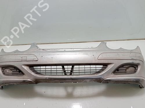 Used Front bumper MERCEDES-BENZ C-CLASS (W203) [2000-2007]  25743844