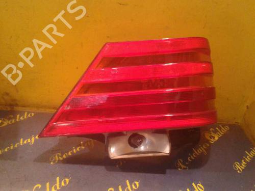 Used Right taillight MERCEDES-BENZ S-CLASS (W140) [1991-1998]  10275129