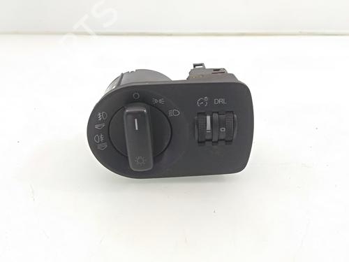 Used Headlight switch AUDI A3 (8P1) [2003-2013]  23133665