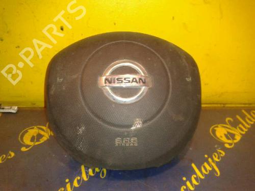 Used Driver airbag NISSAN MICRA III (K12) 1.2 16V (65 hp) 5304362