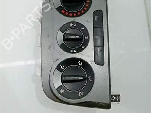 Used Climate control Climate control 5302491 5302491