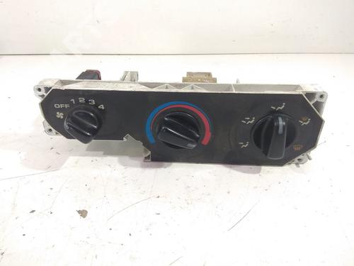 climate-control-honda-hr-v-gh_-16-16v-4wd-gh2-gh4-1999-2000-2001-2002-2003-2004-2005-2006-6870319 main image