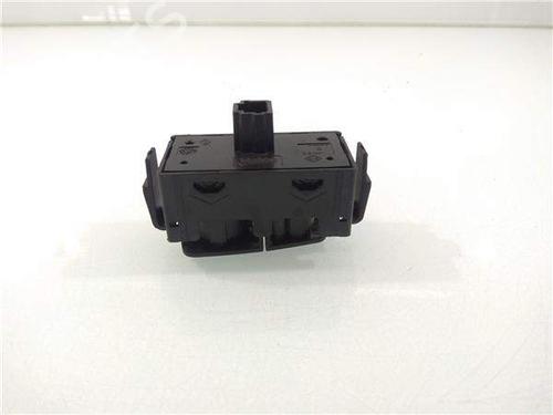 Warning switch RENAULT MEGANE IV Saloon 1.5 dCi 110 | BP13528481I22 - Image 4