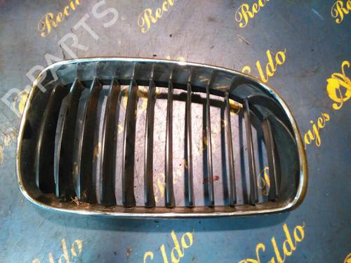 Used Grille BMW 1 (F20) 120 d (163 hp) 14215288