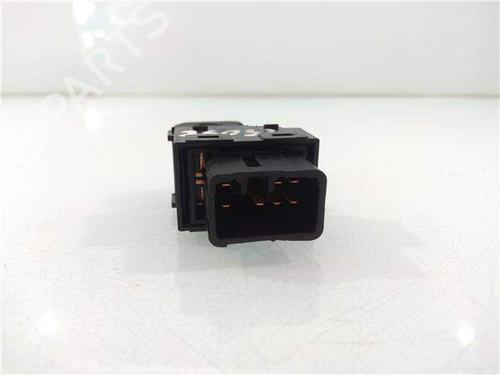 Right front window switch HYUNDAI ix20 (JC) 1.4 | BP38519879I26 - Image 2