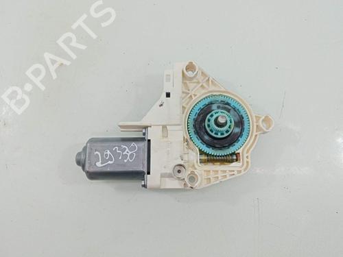 Used Left front window motor Left front window motor AUDI A1 Sportback (8XA, 8XF) 2.0 TDI (143 hp) 40038752 40038752