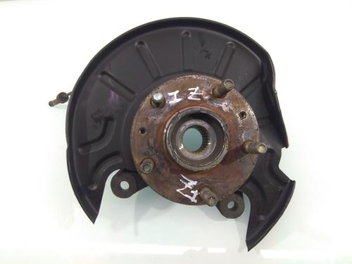 Used Left front steering knuckle LAND ROVER FREELANDER I (L314) 2.0 Td4 4x4 (112 hp) 5310064