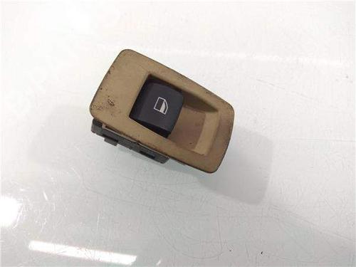 Used Right rear window switch Right rear window switch 10274770 10274770