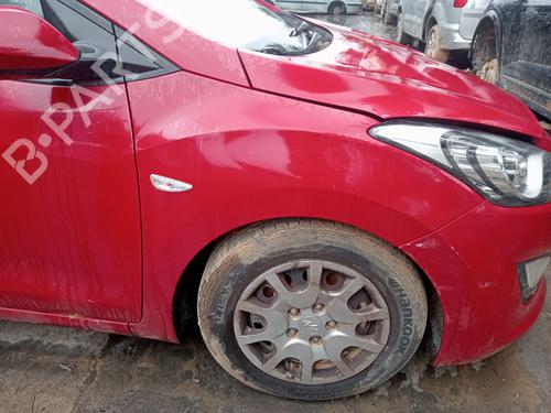 Used Right front fenders HYUNDAI i30 Estate (GD) 1.4 (99 hp) 24367279