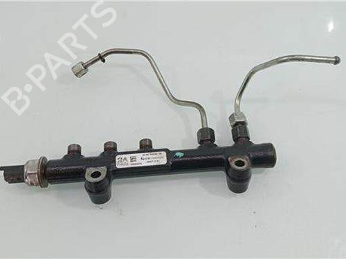 Used Injection rail Injection rail PEUGEOT 3008 I MPV (0U_) 1.6 VTi (120 hp) 29194884 29194884