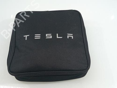Cable TESLA MODEL Y (5YJY)  | BP28521315E12 