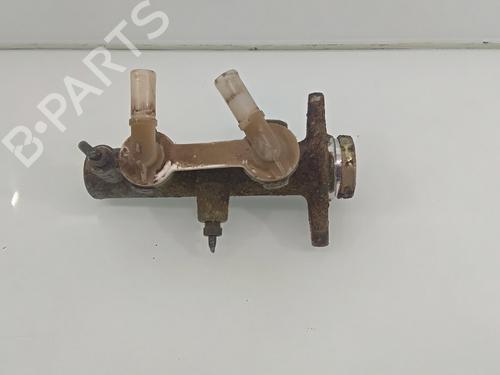 Used Brake master cylinder NISSAN VANETTE CARGO Van (HC 23) [1994-2002]  19679034